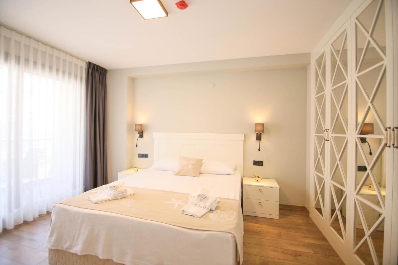 Krem Marin Otel Çeşme エクステリア 写真